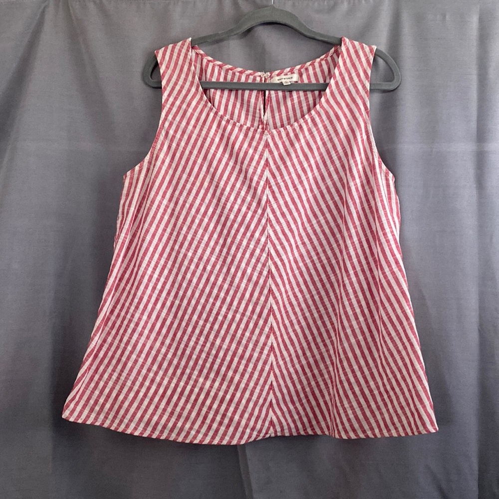 Red & white striped tank top. Size XL.